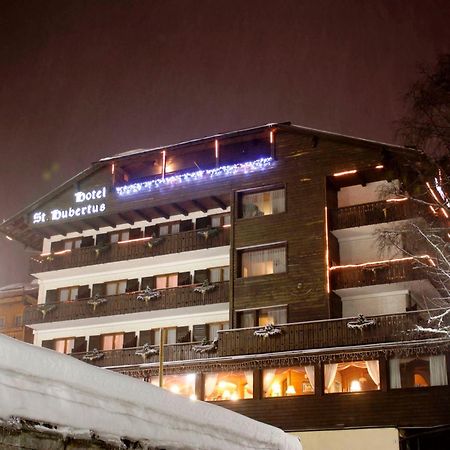 Hotel Garni St. Hubertus Madonna Exterior foto